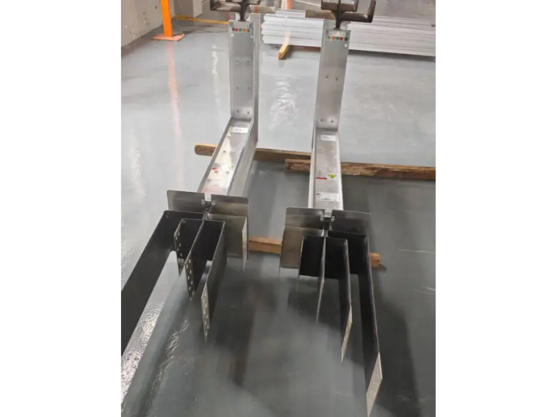 Lanzamiento de soluciones de electroductos personalizadas: múltiples especificaciones satisfacen diversos requisitos de distribución de energía industrial
